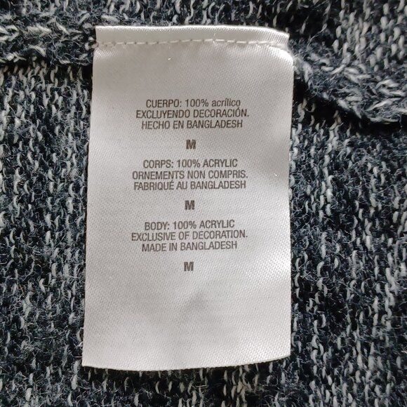 NHL Maple Leafs Fan Sweater - Picture 9 of 16